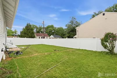 18 Fox Road, Edison, NJ 08817 - Photo 34