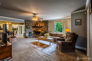 10 Devonshire Rd, Sayreville, NJ 08859 - Photo 10