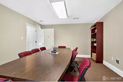 29 E Railroad Avenue E, Jamesburg, NJ 08831 - Photo 20