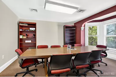 29 E Railroad Avenue E, Jamesburg, NJ 08831 - Photo 18