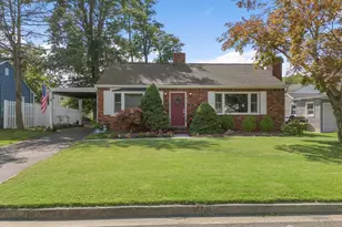 29 Lynn Ave, Middlesex, NJ 08846 - Photo 2