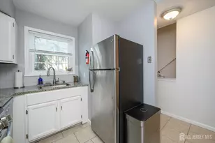 7 King Charles Ct, Englishtown, NJ 07726 - Photo 6