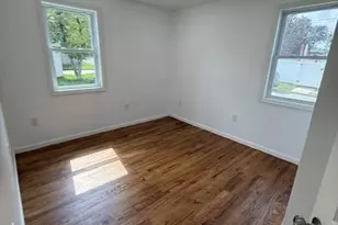 716 Hommann Ave, Perth Amboy, NJ 08861 - Photo 4