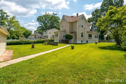1746 Elk Street, Piscataway Township, NJ 08854 - Photo 8