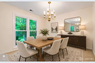 195 Hidden Hollow Court, Edison, NJ 08820 - Photo 4