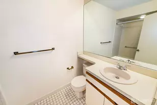 195 Hidden Hollow Ct, Edison, NJ 08820 - Photo 16