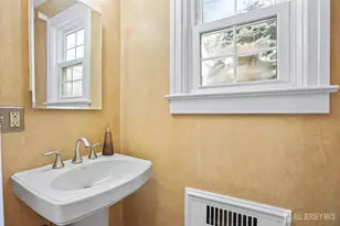 80 Chestnut St, Milltown, NJ 08850 - Photo 14