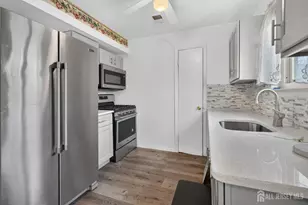 809 N Oaks Blvd, North Brunswick Township, NJ 08902 - Photo 6