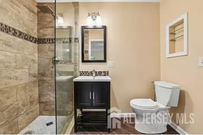 219 W 1st Street, Edison, NJ 08820 - Photo 22