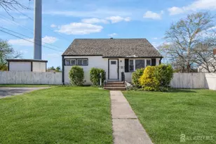 125 Tunison Rd, New Brunswick, NJ 08901 - Photo 1