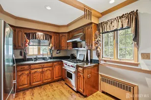 72 Chestnut St, Milltown, NJ 08850 - Photo 12