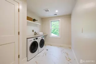 11 Scarlet Dr, Piscataway Township, NJ 08854 - Photo 12
