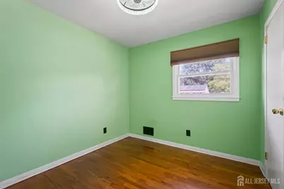 18 Deerwood Avenue, Edison, NJ 08817 - Photo 8