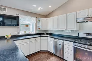 1614 Windrew Ave, South Plainfield, NJ 07080 - Photo 10