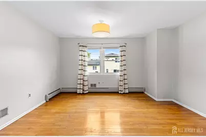 1497 Burnett Avenue, Union Township, NJ 07083 - Photo 18