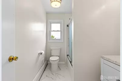 1497 Burnett Avenue, Union Township, NJ 07083 - Photo 20