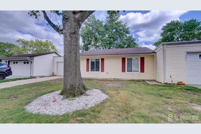 94 Salix Plaza #B, Monroe Township, NJ 08831 - Photo 22