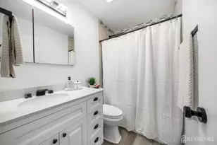 138 Stratford Ct, Hillsborough Township, NJ 08844 - Photo 20
