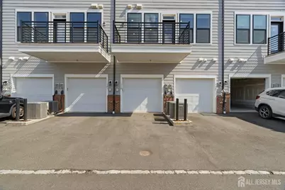 119 Sadie Circle, New Brunswick, NJ 08901 - Photo 28