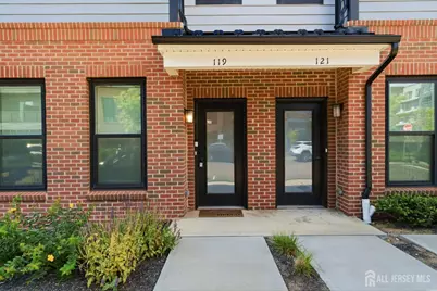 119 Sadie Circle, New Brunswick, NJ 08901 - Photo 4
