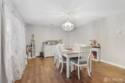 28 Colton Road, Edison, NJ 08817 - Photo 8