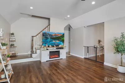 28 Colton Road, Edison, NJ 08817 - Photo 12