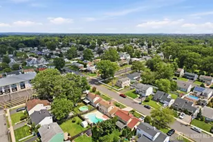 13 Cleveland Ave, Colonia, NJ 07067 - Photo 32