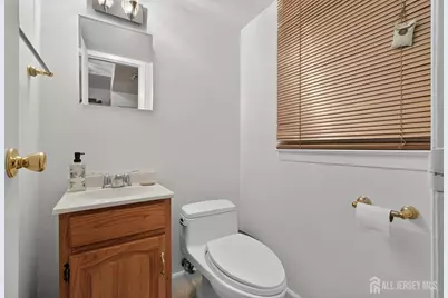 8 Growney Street, Edison, NJ 08817 - Photo 4