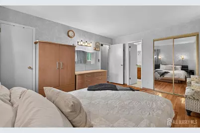 8 Growney Street, Edison, NJ 08817 - Photo 24