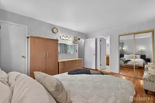 8 Growney St, Edison, NJ 08817 - Photo 24