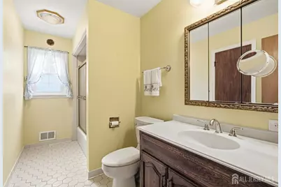 34 Marcia Street, Sayreville, NJ 08859 - Photo 24