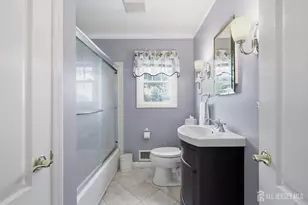 381 Carteret Ave, Carteret, NJ 07008 - Photo 34