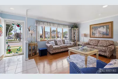 381 Carteret Avenue, Carteret, NJ 07008 - Photo 10