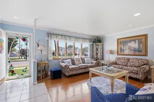 381 Carteret Ave, Carteret, NJ 07008 - Photo 10