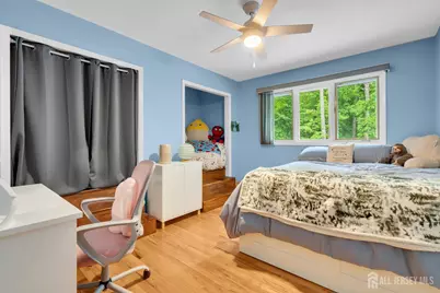 16 Woodmere Road, North Brunswick Township, NJ 08902 - Photo 14