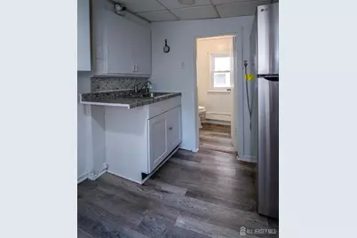 66 Comstock Street, New Brunswick, NJ 08901 - Photo 4