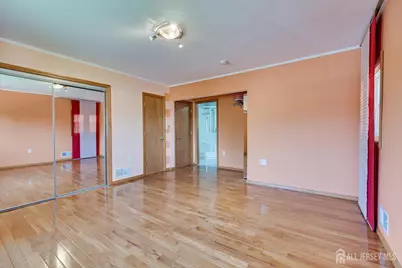 221 N Hill Road, Colonia, NJ 07067 - Photo 18