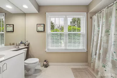 1702 Tanglewood Court, Helmetta, NJ 08828 - Photo 20