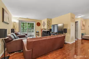 1702 Tanglewood Ct, Helmetta, NJ 08828 - Photo 8