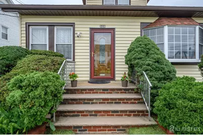 938 Ray Avenue, Union Township, NJ 07083 - Photo 2