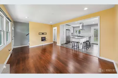 23 W Henry Place, Iselin, NJ 08830 - Photo 6