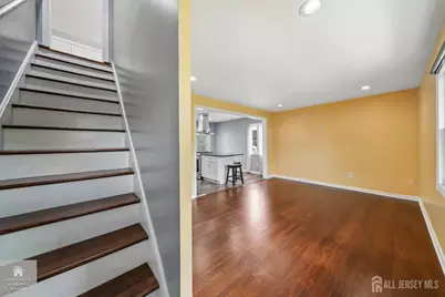23 W Henry Place, Iselin, NJ 08830 - Photo 4