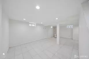 23 W Henry Pl, Iselin, NJ 08830 - Photo 16