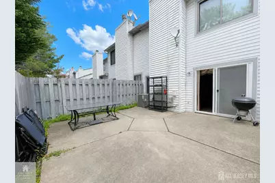 76 Lexington Circle, Old Bridge Township, NJ 07747 - Photo 10