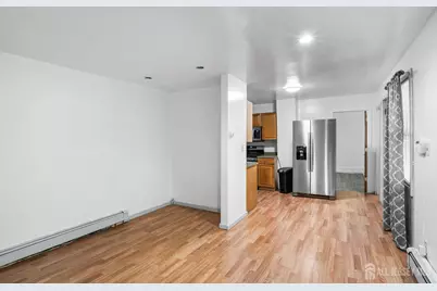 639 Johnstone Street, Perth Amboy, NJ 08861 - Photo 6