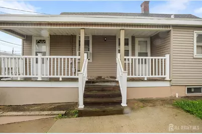 639 Johnstone Street, Perth Amboy, NJ 08861 - Photo 2