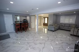 18 Robinhood Dr, Sayreville, NJ 08859 - Photo 12