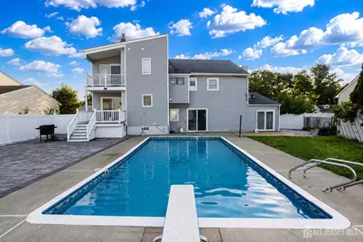 18 Robinhood Drive, Sayreville, NJ 08859 - Photo 2