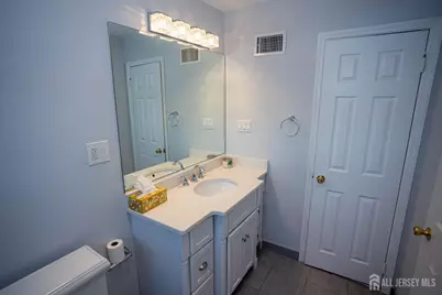 18 Robinhood Drive, Sayreville, NJ 08859 - Photo 28