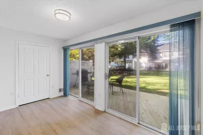36 Albury Way, North Brunswick Township, NJ 08902 - Photo 14